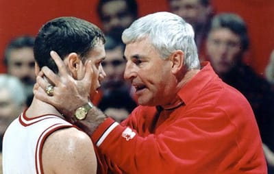 Does DOTA 2 need a coaching mode?