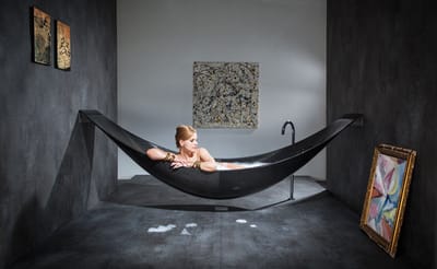 Hammock bath tub is the epitome of high-tech relaxation