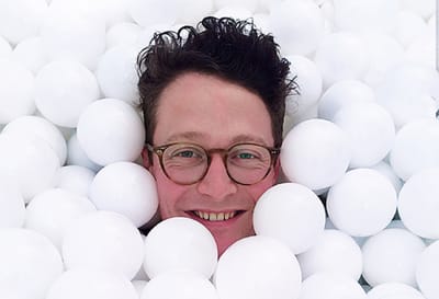 Find some time to relax in a solid-state bubble bath