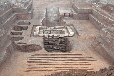 A 1,500-year-old board game has been unearthed in a Chinese tomb