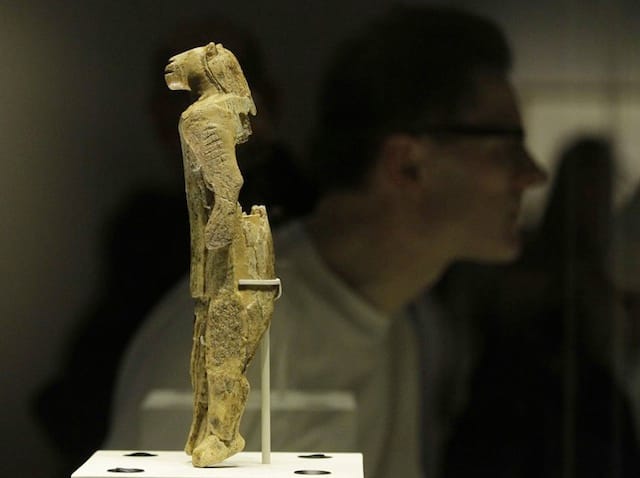 World’s oldest statue looks familiar