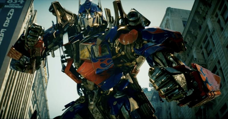The Transformers MMO lacks any and all signs of Michael Bay-ness
